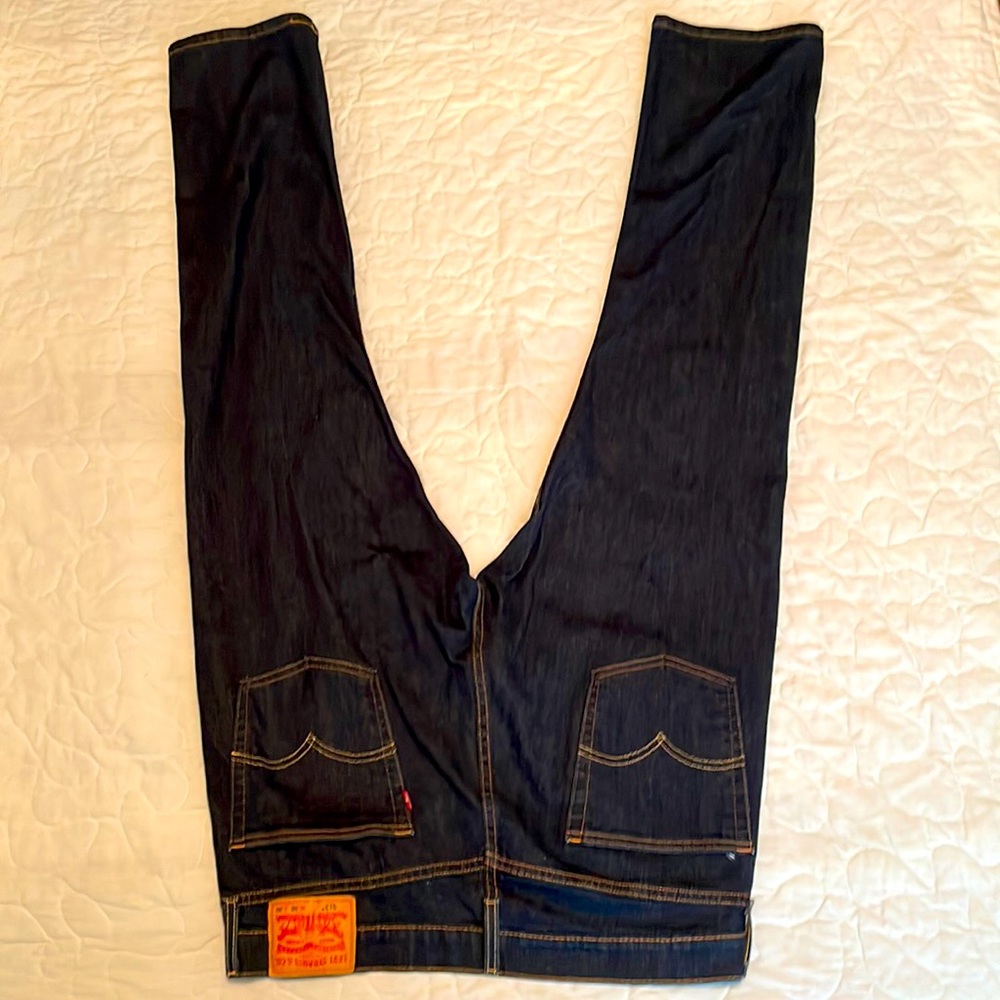 Men’s Levi’s, like brand new, style #513, waist size 36, length 30